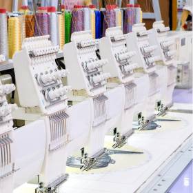 Home 1 Imagem sobre Bordados, Estampas DTF e Sublimação